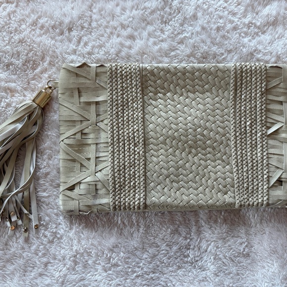 Crown Vintage Cream Leather-Like Clutch with Tassels - Picture 1 of 6